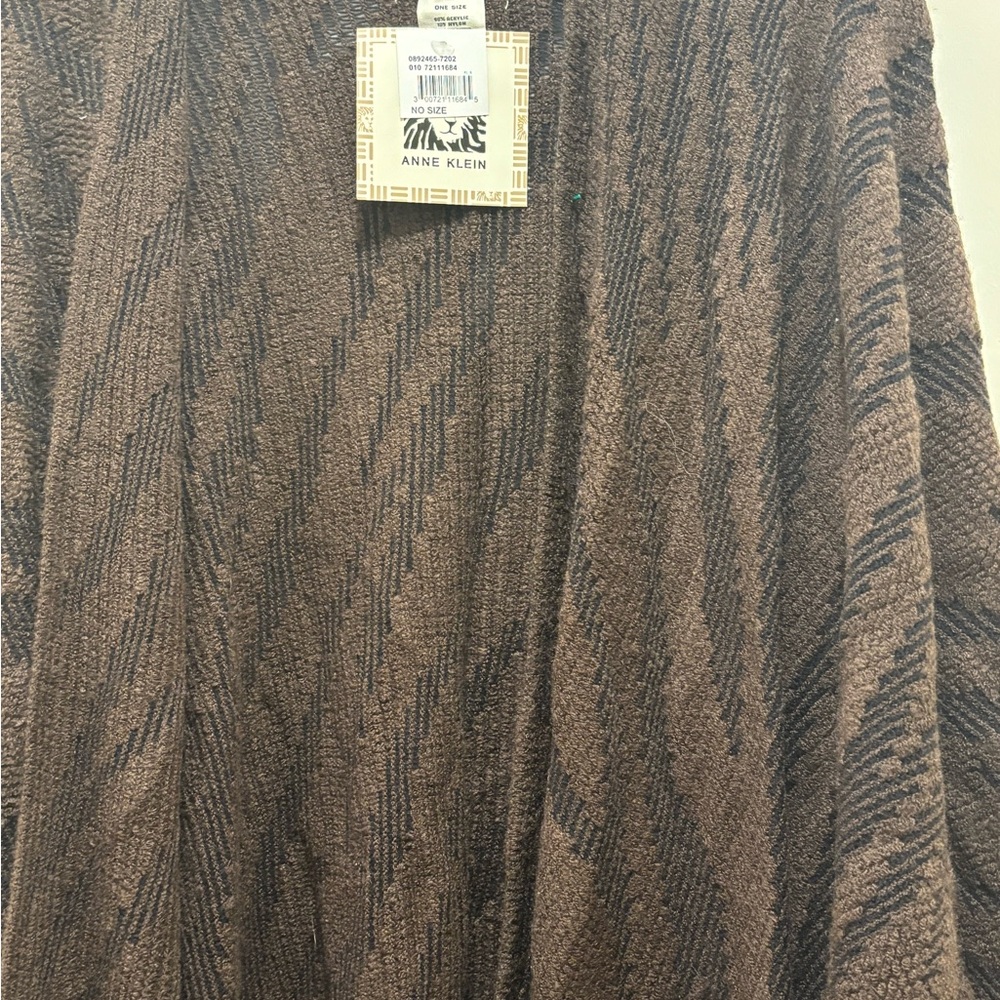 NWT Anne Klein Brown Textured Knit Fringe Poncho Wrap One Size - Picture 2 of 6